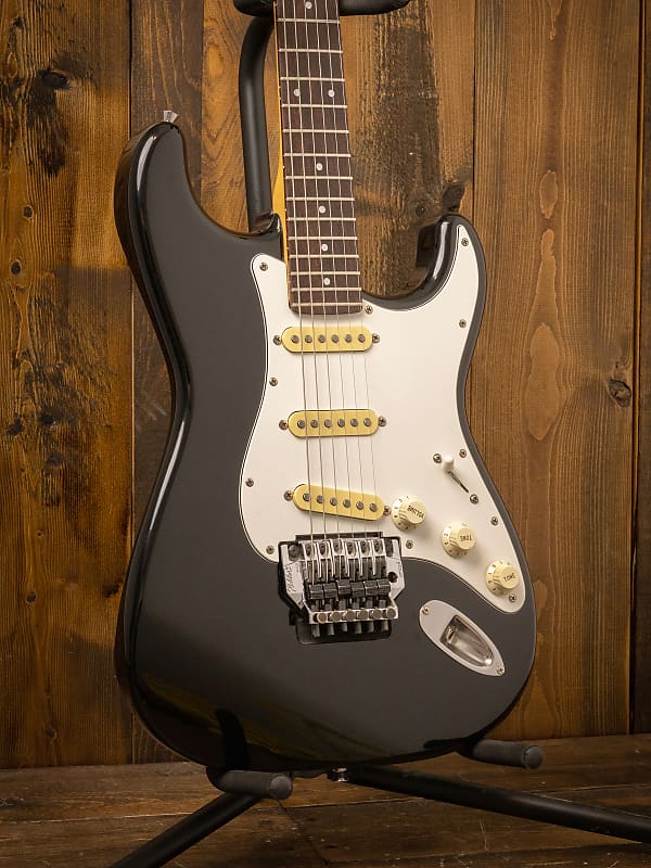 Fender ST-562 Contemporary Series Stratocaster | Reverb Canada