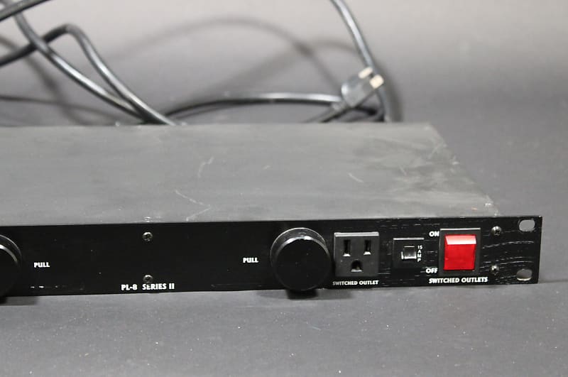 Furman PL-8 Series II Power Conditioner | Reverb