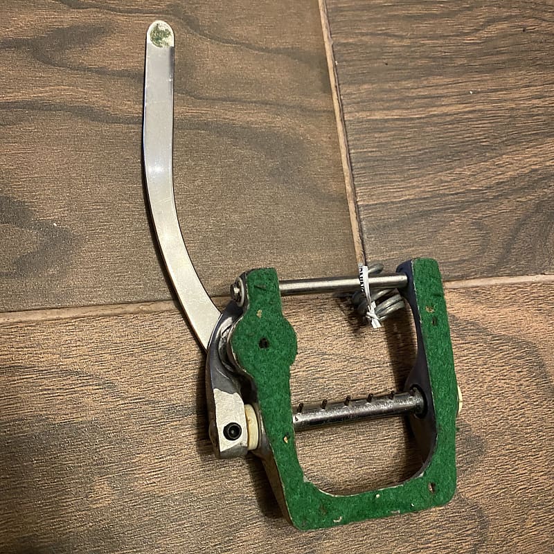 Gibson logo Bigsby B5 Horseshoe Vibrato tremolo vintage | Reverb