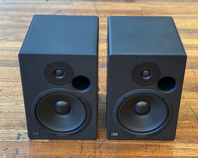 Event 20/20 bas V3 - Two-Way Active Nearfield Studio Monitor