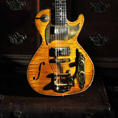 Postal Delta Zephyr Tigerburst Pearly Gates Pups Gold Bigsby Featured in vintage Guitar Magazine image 7