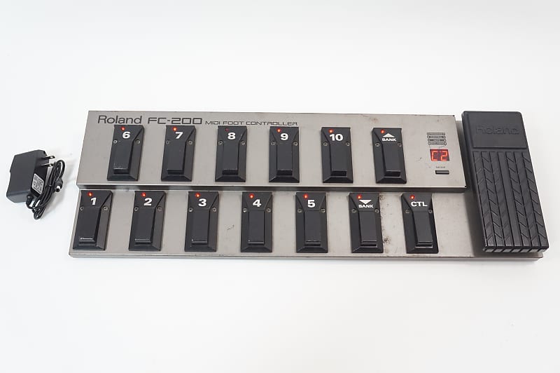 Roland FC-200 MIDI Foot Controller Battery Powered