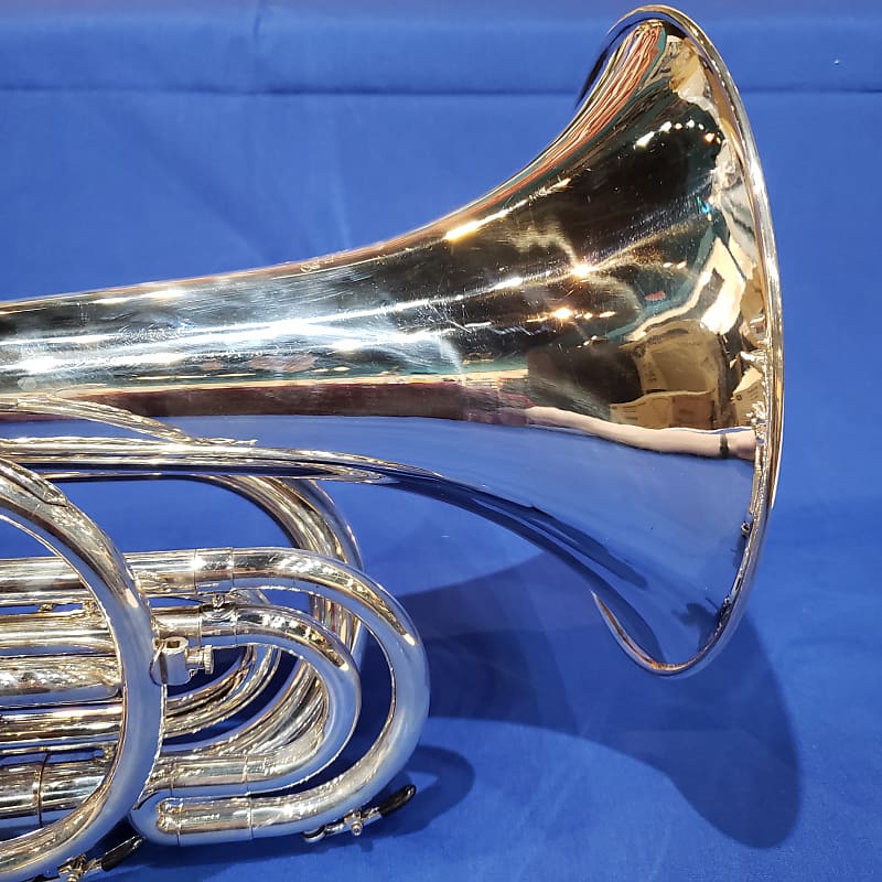 管楽器・吹奏楽器 kanstul baritone bugle s-l400.jpg