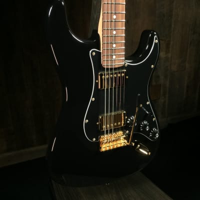 Fender Limited Edition Mahogany Blacktop Strat in Black with Gold
