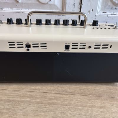 Yamaha thr10 reverb hotsell