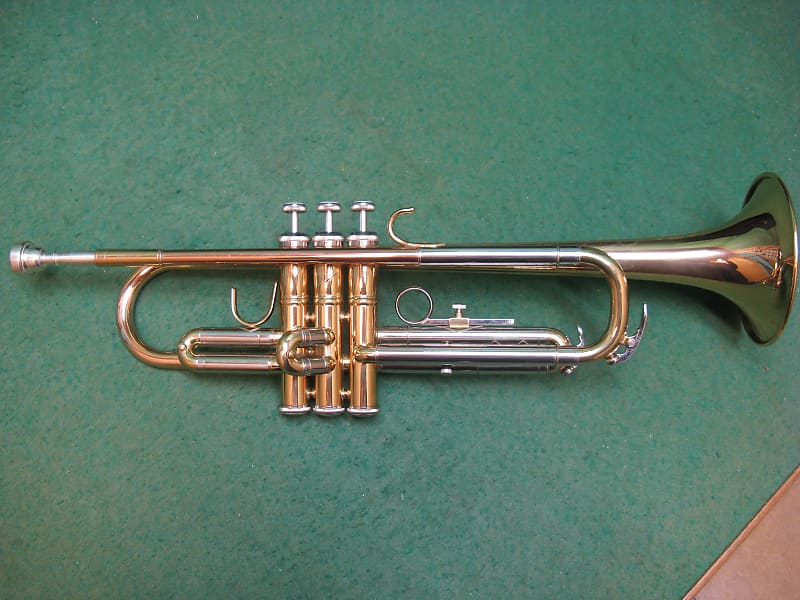 Jean Baptiste JBTP483LE Trumpet - Reconditioned - Nice Case