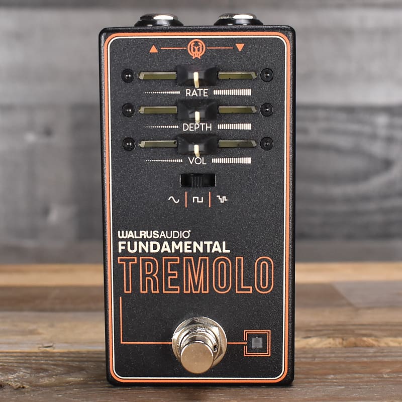 Walrus Audio Fundamental Tremolo