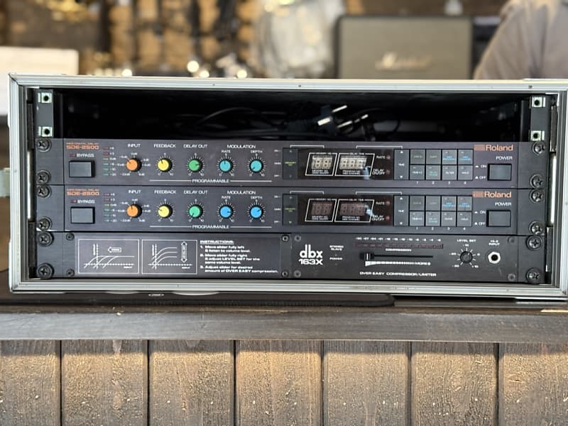 Roland SDE-2500 MIDI Digital Delay 1980s - Black image 1
