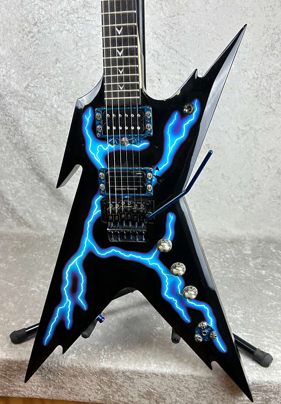 Dean Dime Razorback Dimebolt electric guitar in Lightning