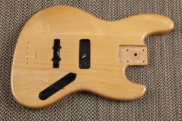 Squier jazz outlet bass body