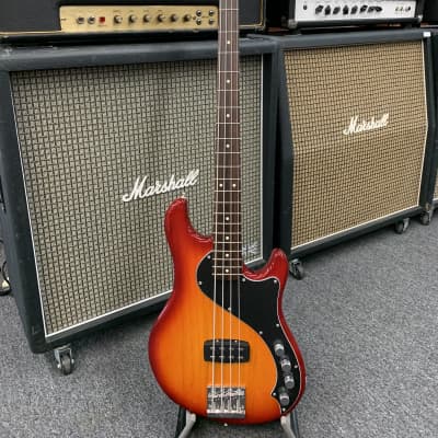 Fender Deluxe Dimension Bass IV 2013 image 2