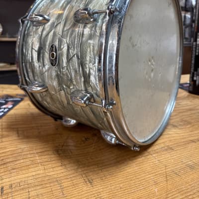 Slingerland 14x10" Tom 1970s - Light Blue Pearl image 3