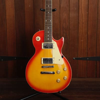Maestro by Gibson Les Paul Cherry Sunburst Pre-Owned image 2