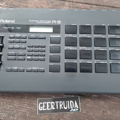 Roland R-5 Human Rhythm Composer Drum Machine