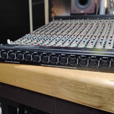 ART P16 Rackmount 16-Channel Balanced XLR Patchbay 2015 - Present - Black image 2