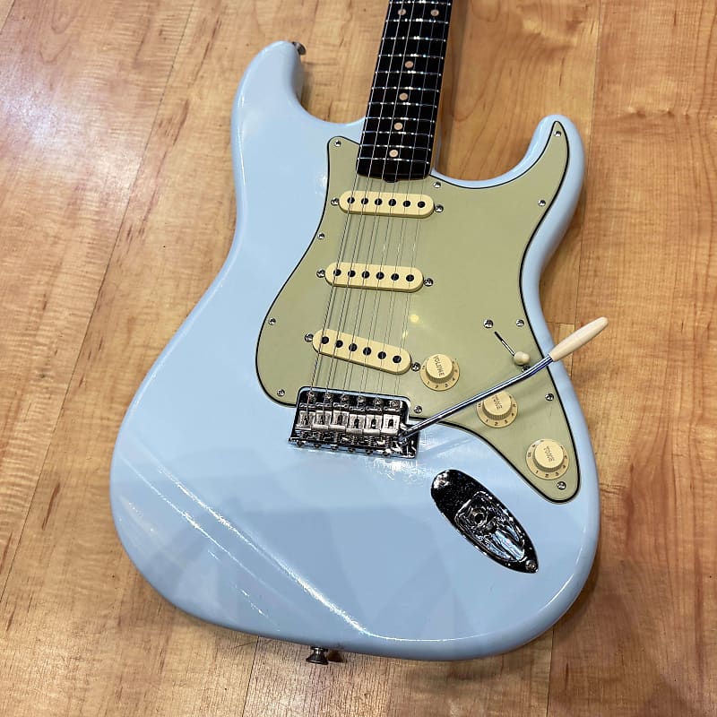 Fender Custom Shop Beatle Spec 1961 Relic Stratocaster Electric Guitar Sonic Blue SN: R132829 image 1
