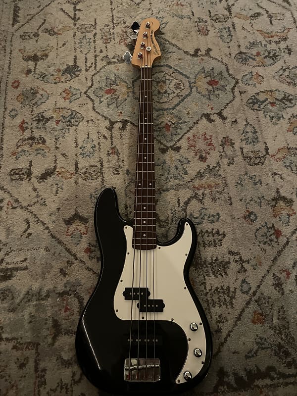 Squier	Standard Precision Bass Special	1999 - 2010 image 1