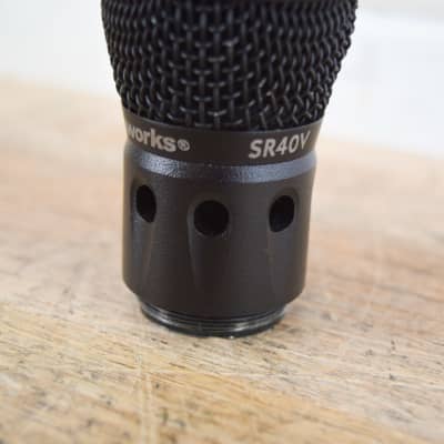 Earthworks SR40V Wireless Microphone Capsule (church owned 