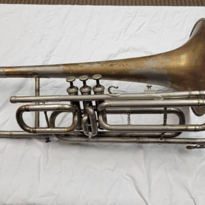 Paris, Valve Trombone, most likely made by Gautrot/Couesnon, Circa 1880 - 1890's image 4
