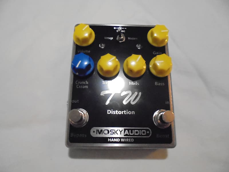 【クローン】 WAMPLER Triple Wreck Wampler Triple Wreck High-gain Distortion Pedal Review - YouTube