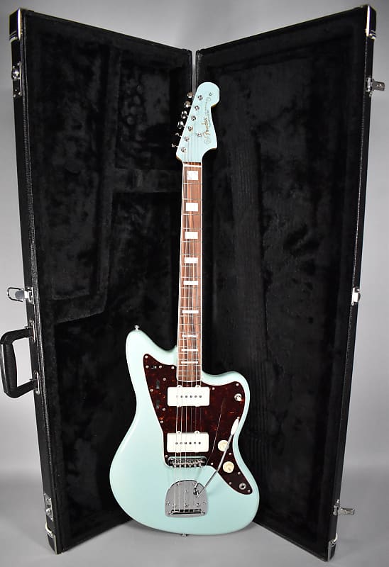 Fender Limited Edition 60th Anniversary Classic Jazzmaster with