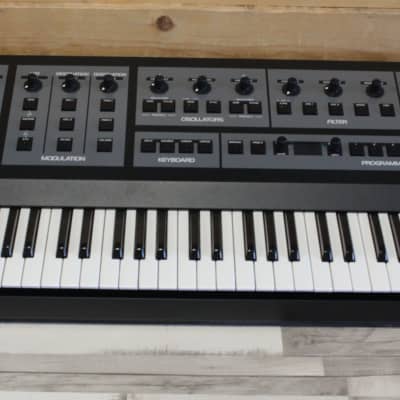 Oberheim OB-X8 8-Voice Polyphonic Analog Synthesizer