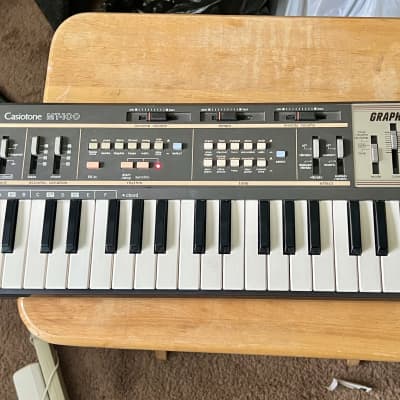 Vintage Casio MT-100 Casiotone 49-Key Synthesizer Sequencer Keyboard 1980s WORKS
