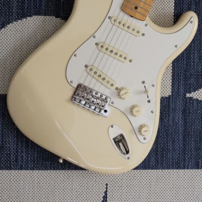 Fender Japan ST68-TX Stratocaster 2002-04, Vintage White MIJ CIJ image 2