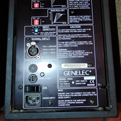 Genelec 1030A 6.5" Powered Nearfield Studio Monitor (Pair) 1994 - 2005 - Black image 8