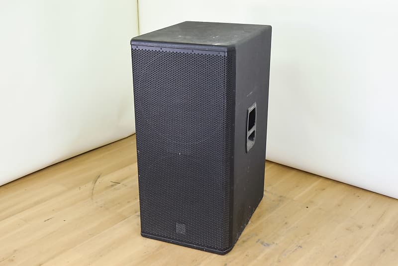 JBL MRX528S Dual 18