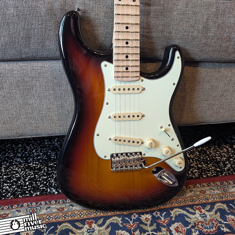 Schecter Japan Scalloped Strat Style Sunburst – Used