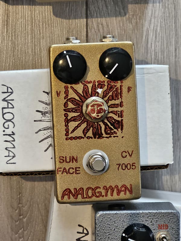 Analogman Sun Face Mullard CV7005 Germanium Fuzz 2015 - 2018