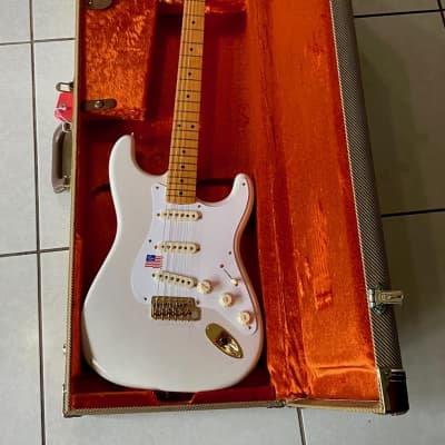 Fender Stratocaster 50th Anniversary 2007 - a very rare See-Thru Blonde '57 Mary Kay Ltd. Edition. image 17