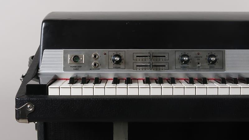 鍵盤楽器 Rhodes piano SeventyThree Mark1 FR7710 Rhodes Mk1 73 Suitcase Electric Piano + FR7710 stereo amp +