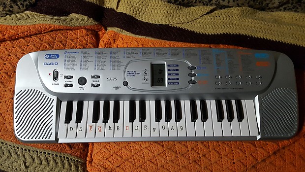 Casio Sa 75 Small Keyboard Works Great As Portable Learning Reverb