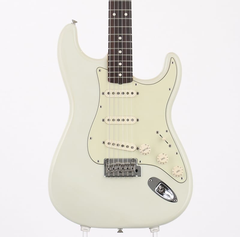 Fender Classic Series '60s Stratocaster Fender Classic Series '60s Stratocaster | Reverb Canada