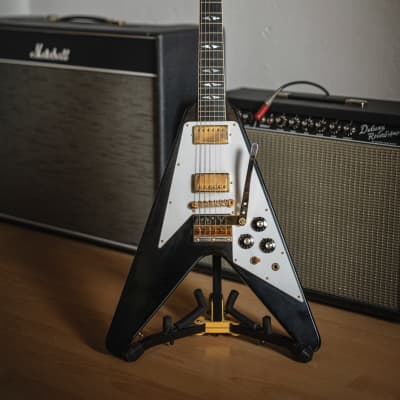 Gibson Custom Shop Jimi Hendrix Signature '69 Flying V Reissue | Reverb