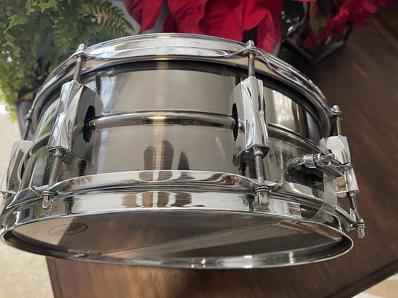 Pearl SS1455SBC 14X5.5 6 SensiTone Steel Black Snare Drum: Canadian Online  Music Store in Oakville, Ontario