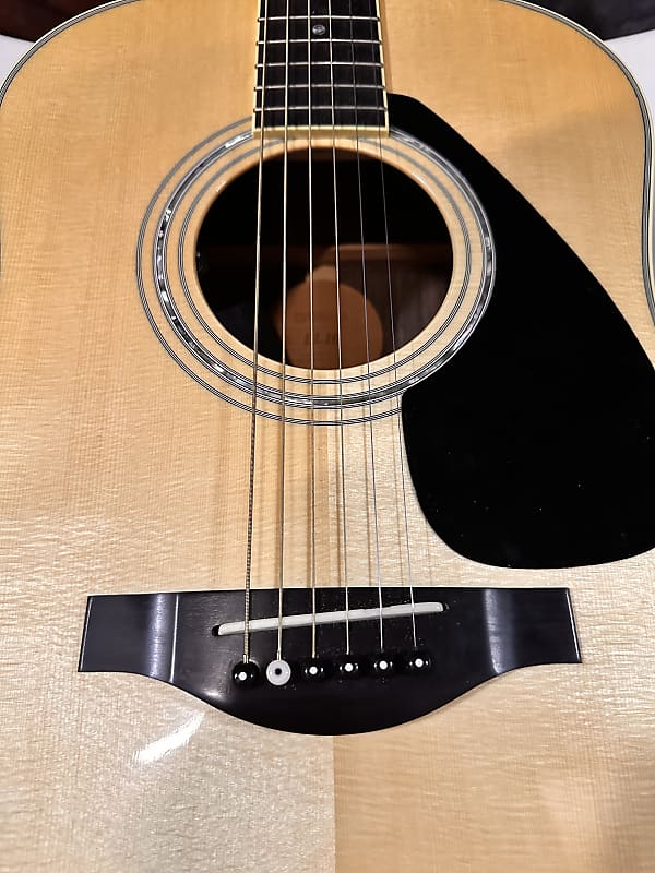 Yamaha LL16 | Reverb