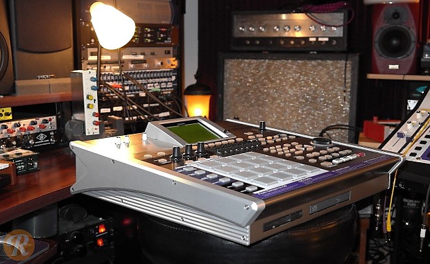 Roland MV-8000 VER.3 サンプラー/プロダクションスタジオ Roland MV-8000 VER.3 サンプラー/プロダクションスタジオ