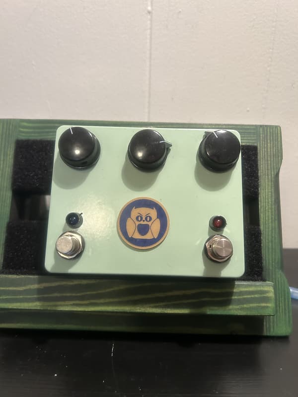 Tulpa FX Owl Man Overloader Fuzz/Ring Mod Pedal Reverb