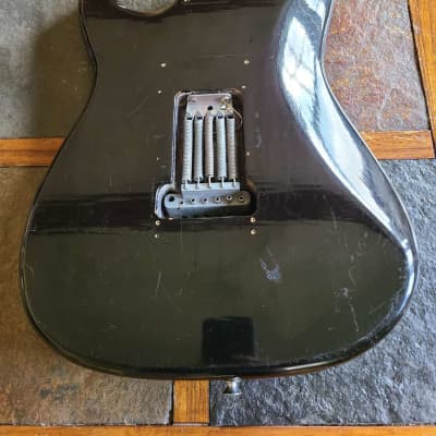 No Name Fender-style strat body 1990s - black image 5