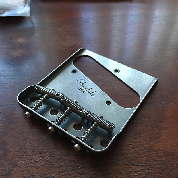 ギター Glendale Double-Cut Bridge Plate Glendale Vintage Blackguard Tele Bridge