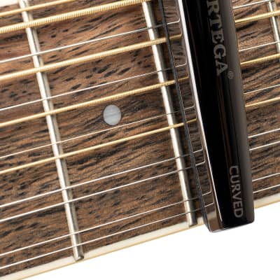 ORTEGA TNCAPOCV-BCR Curved True Note Capo Kapodaster für Western und E-Gitarre, black chrome image 3