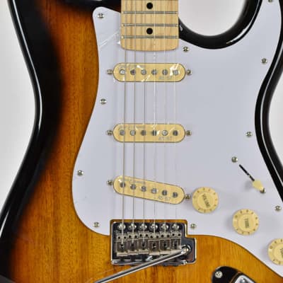 Revelation RTS 57 2-Tone Sunburst Stratocaster image 3