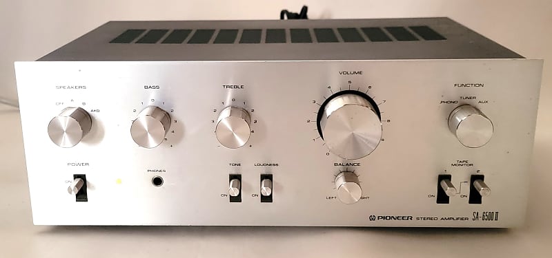 Pioneer store SA 6500 intergrated amplifier 25w x2