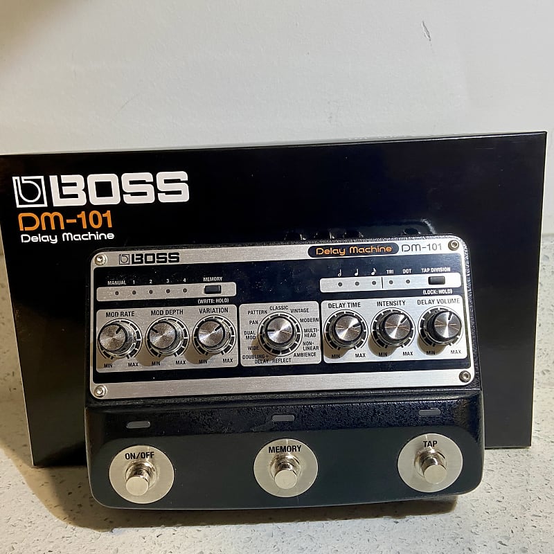 Boss DM-101 Delay Machine