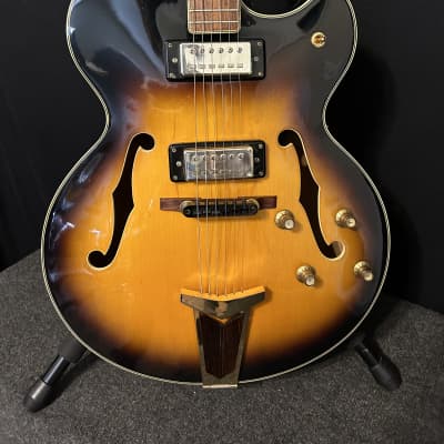 Ventura V-1300G ES-175 Style Archtop Guitar 1970s V-1300 w/ Case #333 image 5