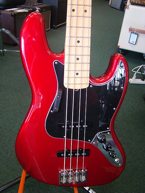 Fender American Jazz Bass *Candy Apple Red *Fender/SKB case *Hipshot Bridge *FREE Shipping image 1