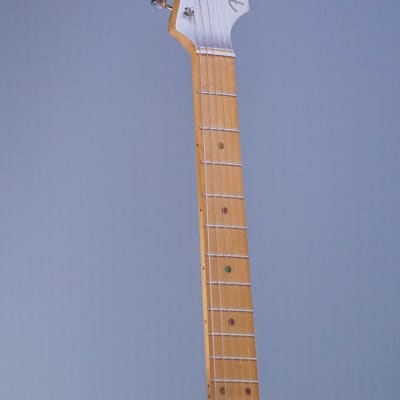 Fender H.E.R. Stratocaster Chrome Glow DEMO image 2